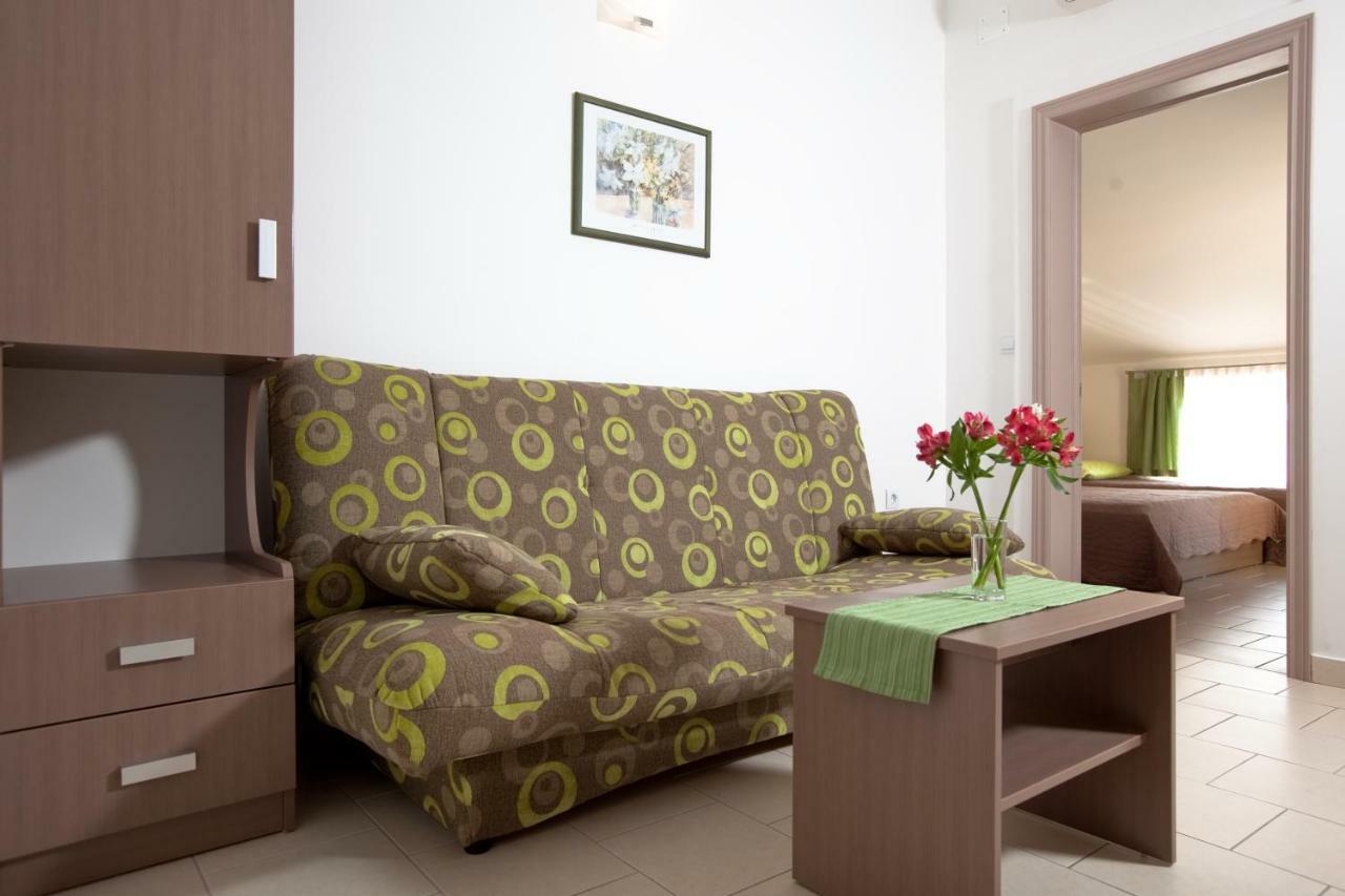 Apartments Smiljka II Tučepi Zewnętrze zdjęcie