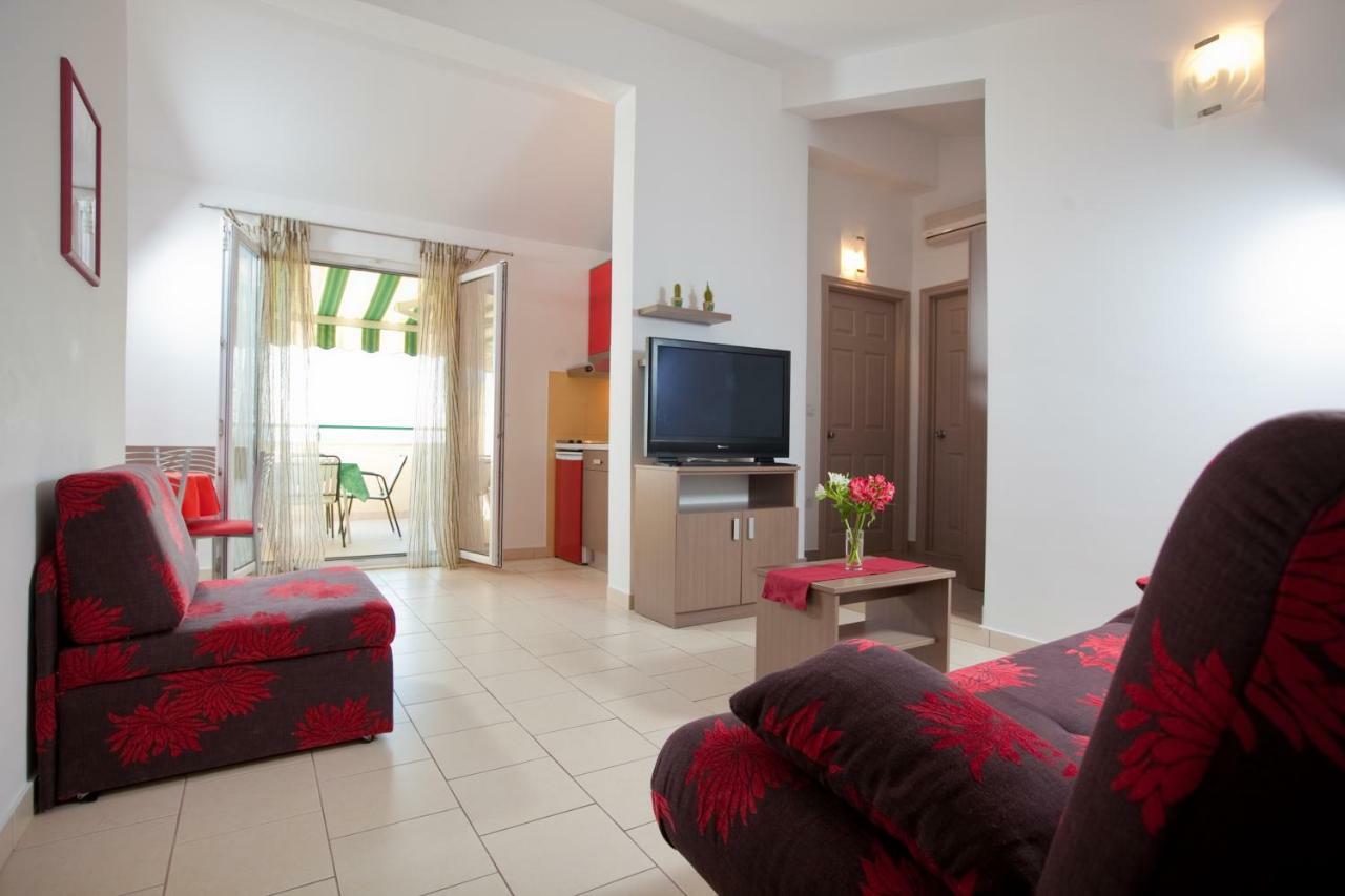 Apartments Smiljka II Tučepi Zewnętrze zdjęcie