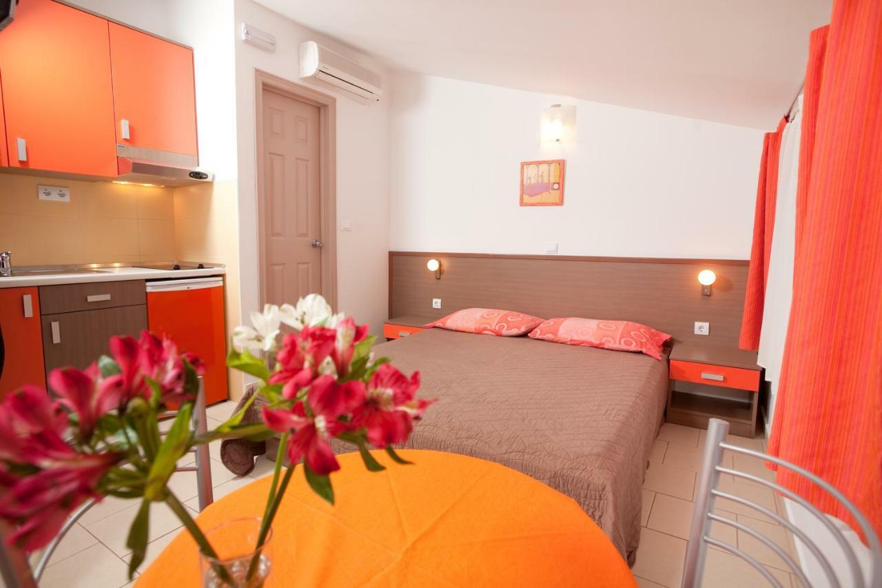 Apartments Smiljka II Tučepi Zewnętrze zdjęcie